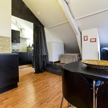 The Queen Luxury - Carlotta Apartment