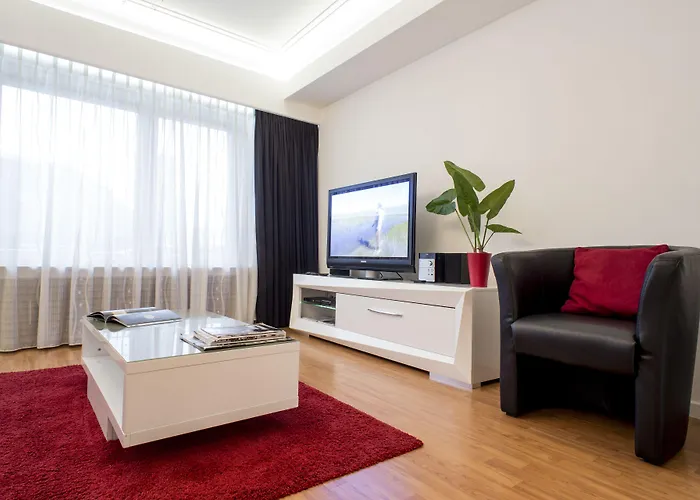The Queen Luxury - Carlotta Apartman *