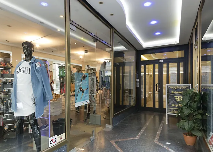 The Queen Luxury - Carlotta * Luxemburg