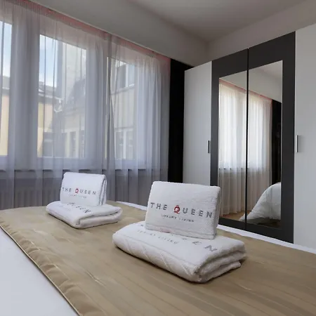 The Queen Luxury - Carlotta * Lucembursko