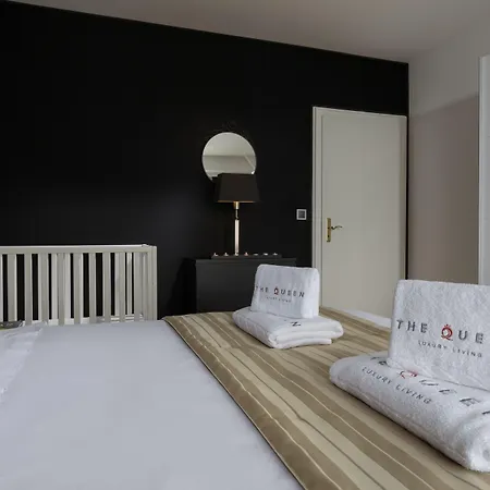 The Queen Luxury - Carlotta * Luxemburg
