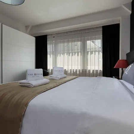 The Queen Luxury - Carlotta * Luxemburg