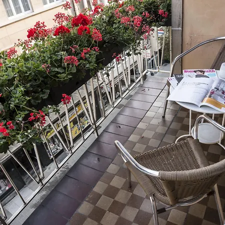 The Queen Luxury - Carlotta Apartment *